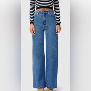 NWT Abrand A’94 High & Wide Women's Blue Jeans